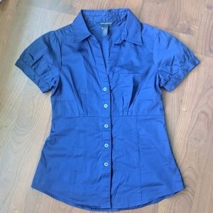 ⬇️Banana Republic Blue Short Sleeve Button Down